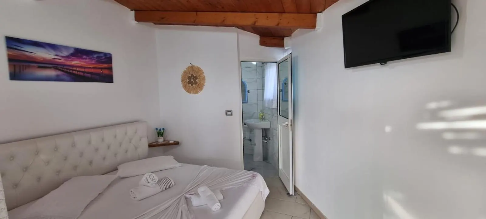 Hotel Restorant Olti Shetaj 0*,  Albania
