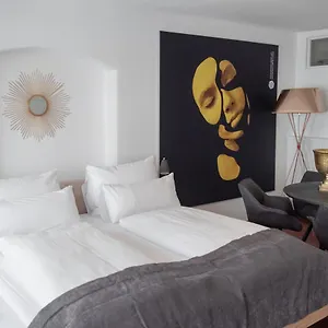 Ana Living Center By Arthotel Ana - Self-service-hotel 2*, Augusta Germania